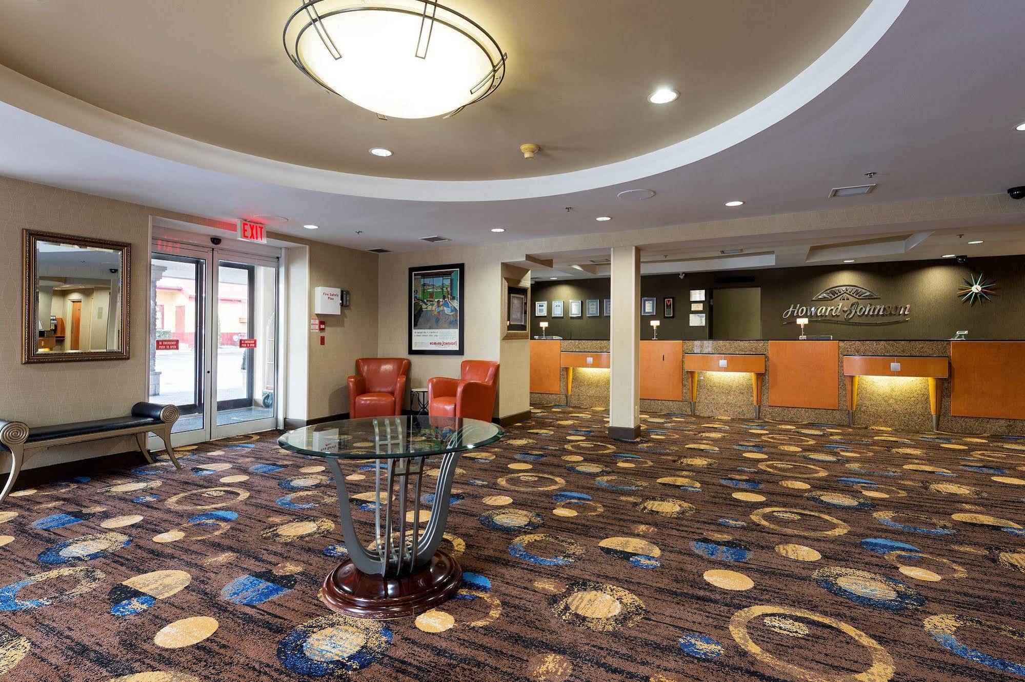 Howard Johnson Plaza By Wyndham By The Falls Niagara Falls Luaran gambar